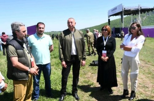 Mehriban Əliyeva: “Şuşa 29 ildən sonra yenə doğmalarını, qonaqlarını qarşılayır” - FOTO