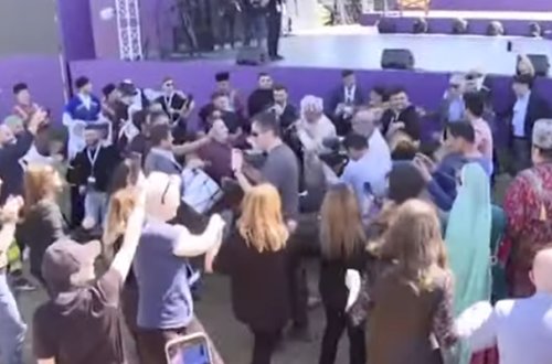 “Xarıbülbül” festivalında səhnə arxasında maraqlı anlar - Video