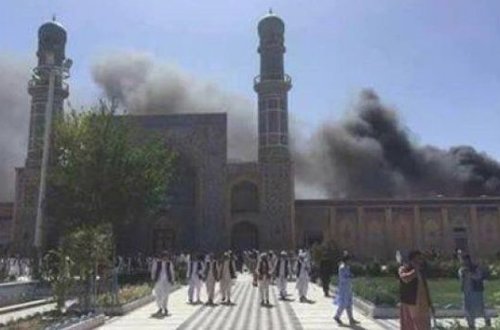 Более 10 человек погибли в результате взрыва в мечети в Афганистане
