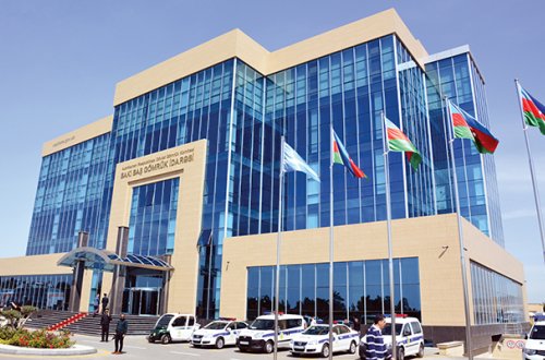 SON DƏQİQƏ: Bakı Baş Gömrük İdarəsində əməliyyat - Vəzifəli şəxslər saxlanıldı