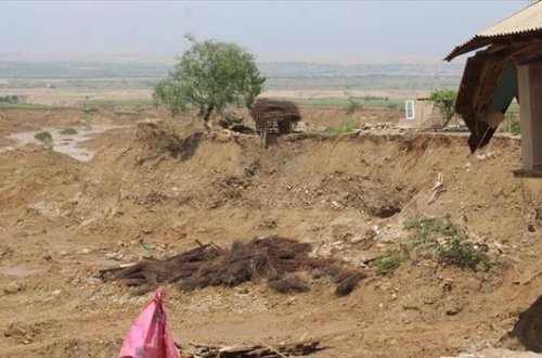 На жилой дом в Таджикистане сошел оползень, погибли пять человек