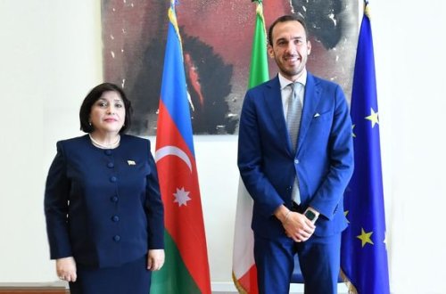 Sahibə Qafarova Manlio Di Stefano ilə görüşüb