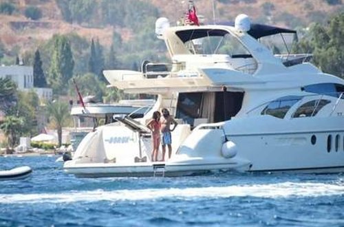 Bakıda yaxtada qızların LÜT VİDEOSU YAYILDI