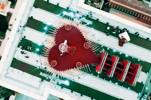 Hamı Bakıdakı bu təmtəraqlı evlilik təklifindən danışır - VİDEO