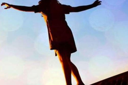 7 aylıq hamilə qadın uşaqdan imtina etmək üçün görün hansı üsula əl atdı - FOTO