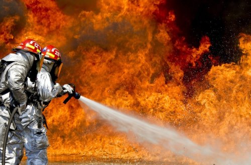 SON DƏQİQƏ! Bakıda səhər saatlarında güclü partlyış baş verdi: FHN ərazidədir