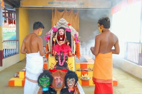 Koronavirusu tanrı elan edib, tapınmağa başladılar - VİDEO