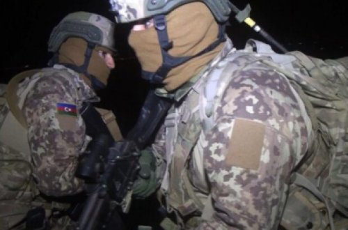 Azərbaycan əsgərləri hücuma keçən erməni hərbçini BELƏ MƏHV ETDİ - ANBAAN VİDEO