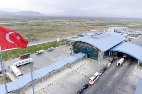 Заблокирована сухопутная дорога из Турции в Нахчыван - ВИДЕО