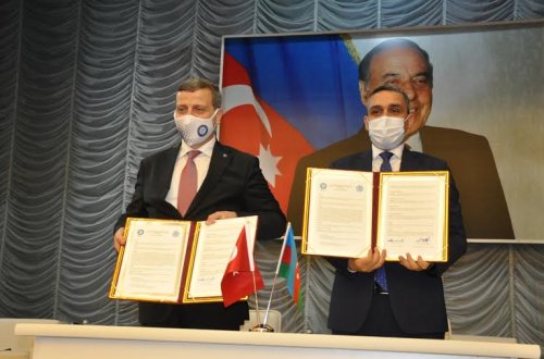 Mingəçevir Dövlət Universiteti ilə Qazi Universiteti arasında əməkdaşlıq protokolu imzalanıb