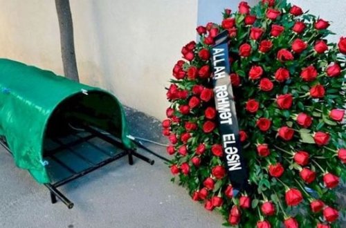 Ali məktəbin dosenti vəfat etdi - FOTO