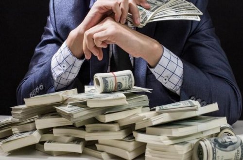 Dünyanın ən çox qazanan idmançısının adı açıqlandı - FOTO