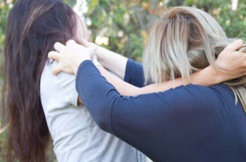 Bakıda özəl uşaq bağçasında qalmaqal: Müdir müəllimi döyüb? - AÇIQLAMA