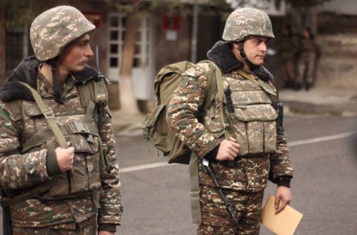 Koçaryan: “Ermənistanda hərbi vəziyyət elan oluna bilər”