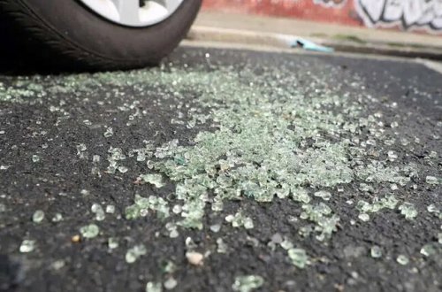 Tanınmış jurnalist ağır qəzaya düşdü: Özü və qızı... - FOTO