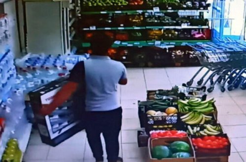 Mağazadan televizor oğurladı, görün nə etdi - İNANILMAZ HADİSƏ - VİDEO