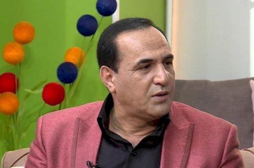 Manaf Ağayev köçkün düşdüyü illərdən danışdı: “Çarpayının altında yatırdım“