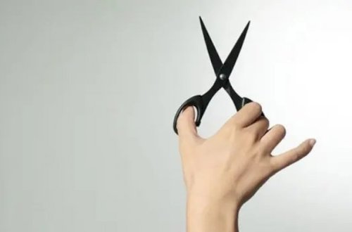 Qısqanc qadın ərinin cinsiyyət orqanını kəsdi - FOTO