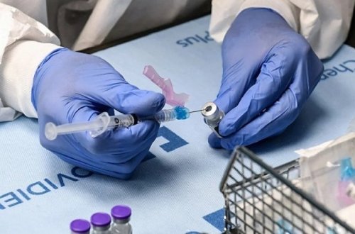 Как проходит процесс вакцинации в Гяндже? - ВИДЕО