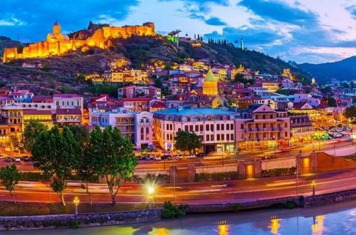 Gürcüstan Azərbaycanla quru sərhədlərini açdı - səfər etmək üçün nələr lazımdır?