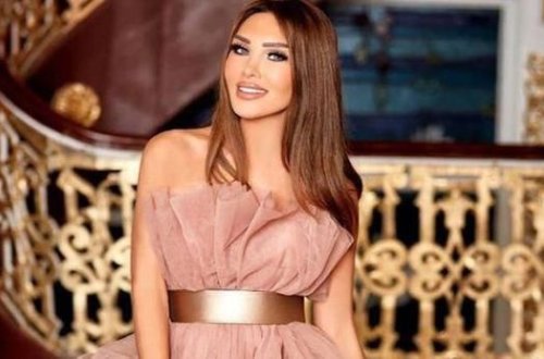 Çimərlik geyimi ilə özünü gülünc vəziyyətə saldı - FOTO