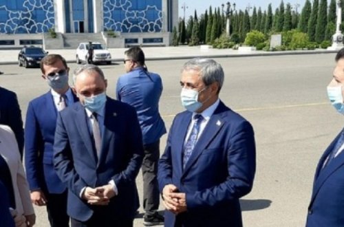 Генпрокуроры Азербайджана и Турции прибыли в Гянджу