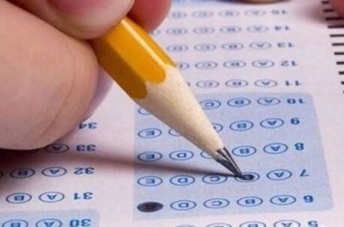 Сегодня более 20 000 учащихся сдают экзамены