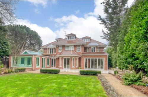 “Ən kasıb” nazirlərimizdən birinin Londondakı 10 milyonluq villasının görüntüləri (VİDEO)