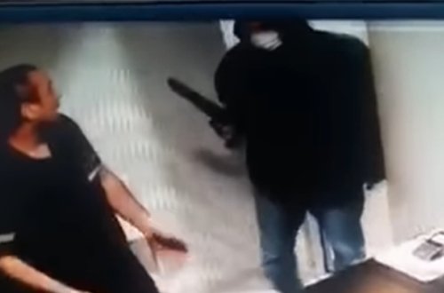 SOCAR-ın Gürcüstandakı “zapravka”sına silahlı hücum - Video