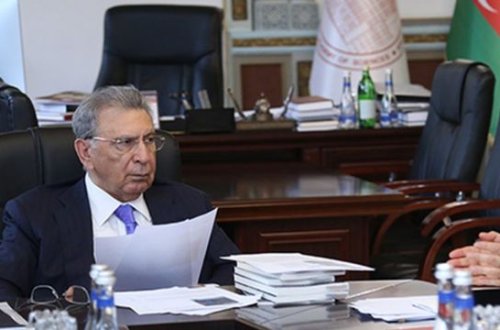 Ramiz Mehdiyev 34 minlik dəftərxana ləvazimatı alır - Şübhəli MÜQAVİLƏ