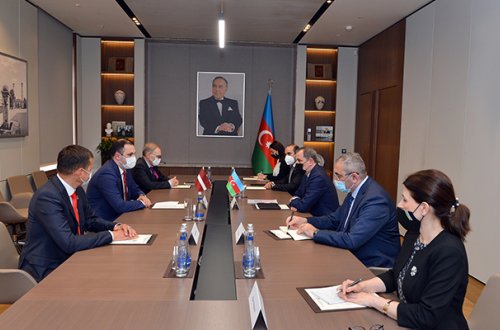 Ceyhun Bayramov ermənilərin ərazilərimizi minalamaq cəhdlərindən danışdı