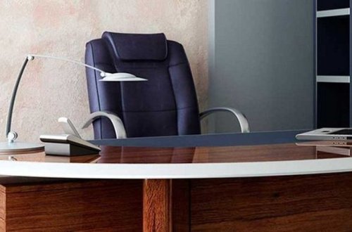 Şəhidin bacısı işlə təmin edildi