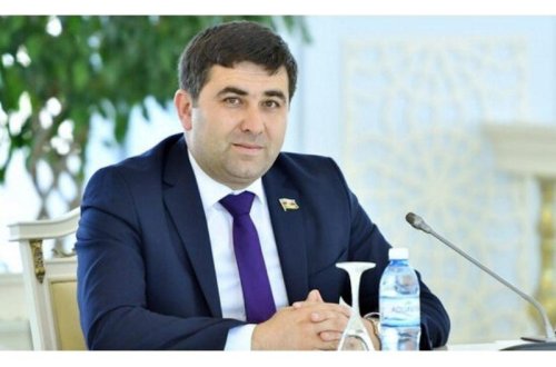 Deputat DİN-i rüşvətdə ittiham etdi: Sürücülük vəsiqəsi üçün 1000 manat istənilir - VİDEO