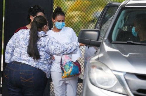 Aborta görə 30 il azadlıqdan məhrum edilən qadın həbsdən çıxdı - FOTO