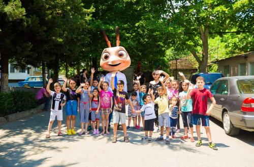 Mingəçevir “ASAN Həyat” kompleksində “Hədiyyə karvanı” layihəsi reallaşdırılıb.