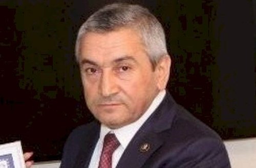 İcra başçısı deputatın xalası oğlunu vəzifəyə təyin etdi