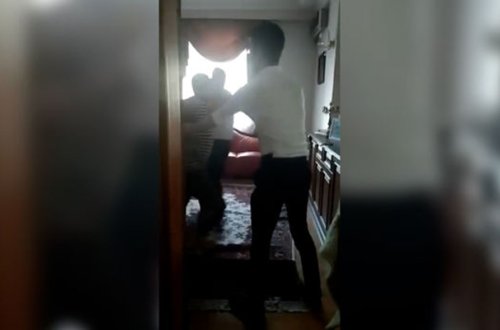 Vəzifəli şəxsin iş başında döyülməsinə görə cinayət işi açıldı