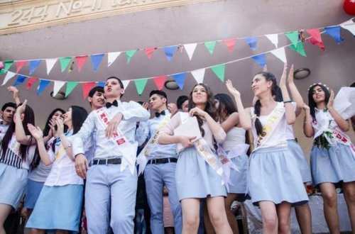 Məzunlara “son zəng”lə bağlı xəbər var - RƏSMİ