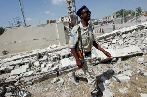 Somalidə terrorçu-kamikadze özünü partlatdı: 20 nəfər öldü