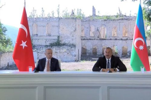 İlham Əliyev: “Şuşa bəyannaməsi tarixi Qars müqaviləsinə istinad edir”