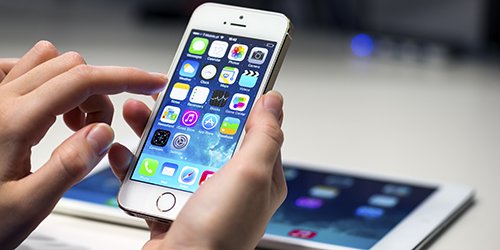 Azərbaycan xaricdən mobil telefon alışını iki dəfə artırıb - SİYAHI + FOTO