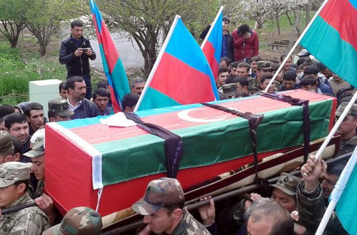 Komada olan qazimiz şəhid oldu (FOTO)