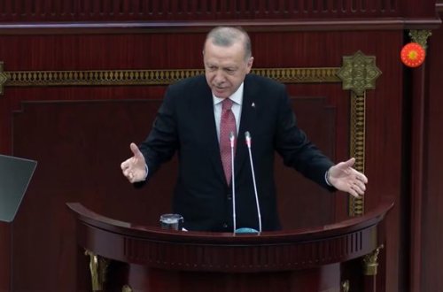 Ərdoğan Milli Məclisdə Vahabzadənin şeirini dedi