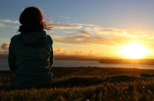 Cəlilabadda 17 yaşlı qız itkin düşüb - FOTO