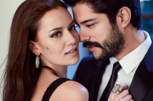 Məşhur cütlük qəribə stildə - FOTO
