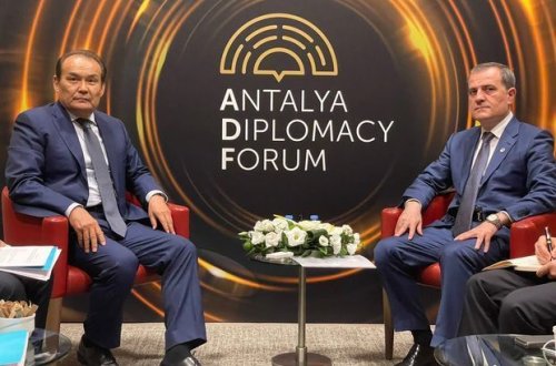 Джейхун Байрамов и генсек Тюркского совета обсудили Шушинскую декларацию