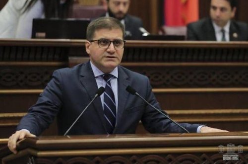 Paşinyanın yerinə baş nazir olmaq istəyən Babacanyan ölümlə üz-üzə qaldı - FOTO