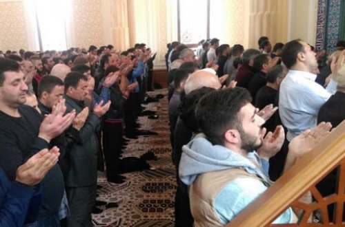 Dövlət Komitəsi məscidlərdə monitorinqlərə başladı