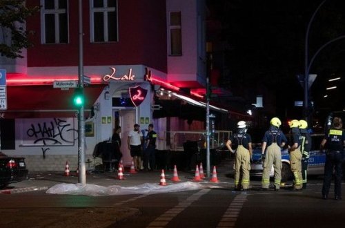 В Берлине неизвестный открыл стрельбу по прохожим