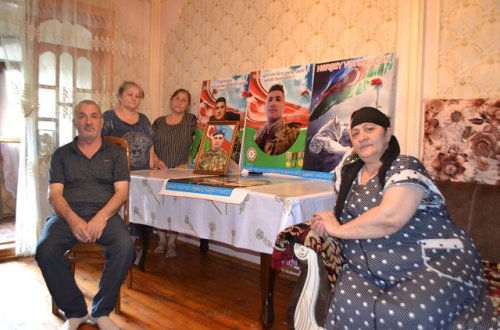 44 günlük Vətən Müharibəsində şəhidlik zirvəsinə ucalan Pərviz Tağıyevin ailəsi ilə görüş keçirilib